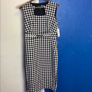 En Focus Studio Black and white pattern midi dress